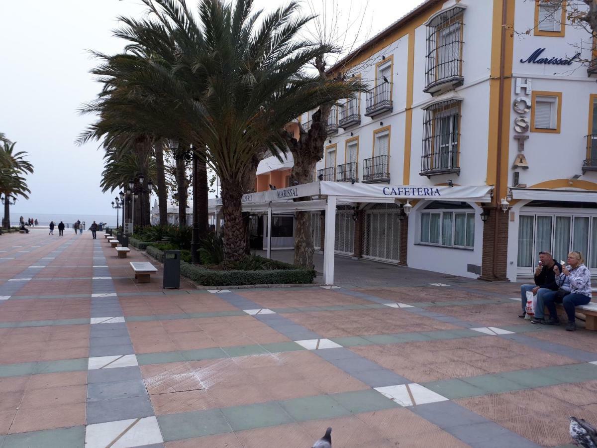Calle Antonio Millon Nerja Extérieur photo