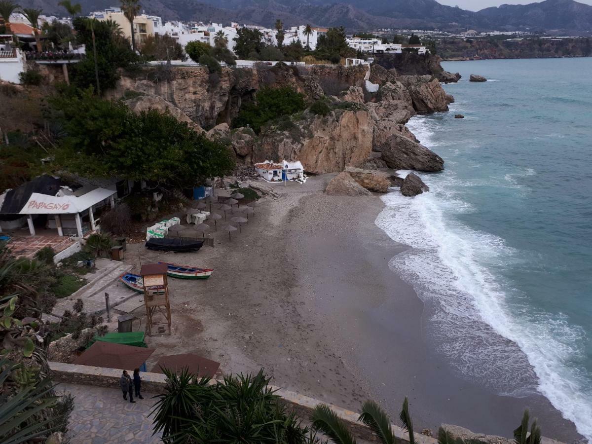 Calle Antonio Millon Nerja Extérieur photo